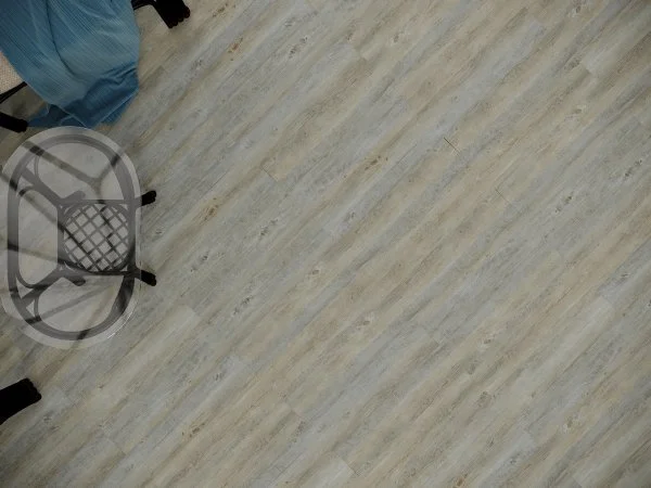 Кварц-виниловая плитка FineFloor Strong Дуб Адастра FF-1257 в Новосибирске