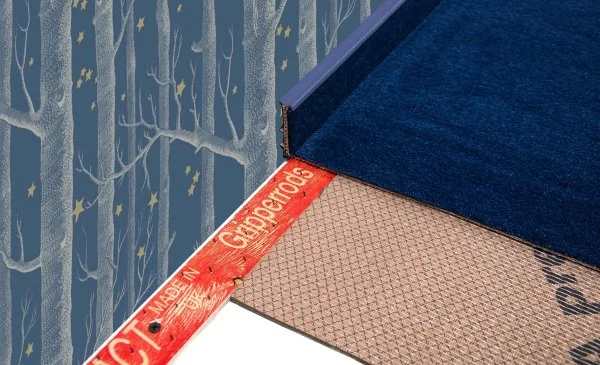 Плинтус для ковролина Korner Listwa 113 Синий 2,5м (50мм) в Новосибирске