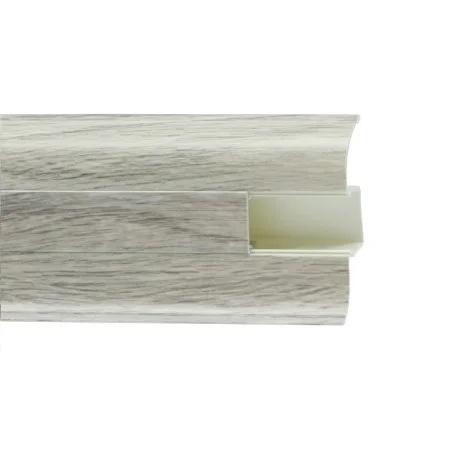 Пластиковый плинтус Royce №822 Дуб Альба (58х22х2200мм) в Новосибирске