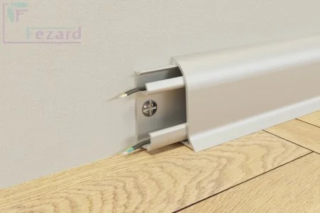 Алюминиевый плинтус Fezard Серебро 43х22х2,5м в Новосибирске