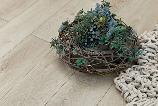 Кварц-виниловая плитка Alpine Floor Premium XL Дуб Белая Ночь ЕСО 7-2, 8 мм. 43 класс в Новосибирске