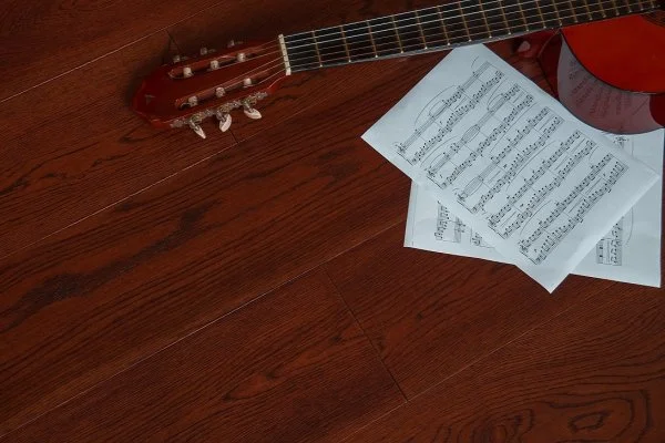 Массивная доска Аmber Wood Дуб шоколад браш лак 18*120*300-1800 мм в Новосибирске