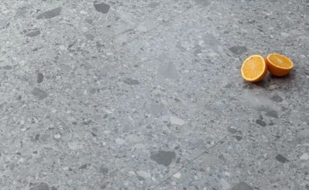 Плитка SPC Bonkeel Tile 4мм Grigio Terrazzo в Новосибирске