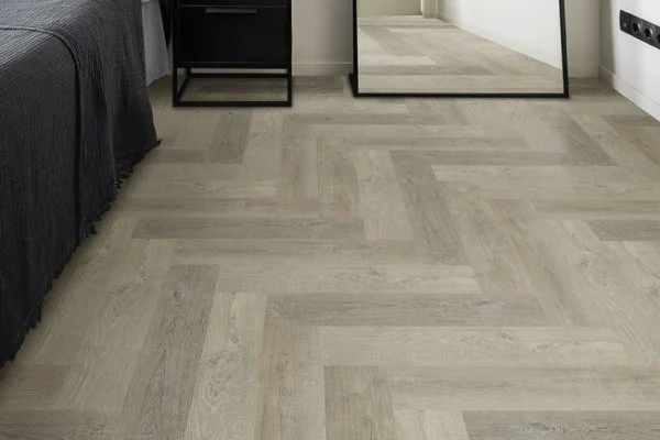 Виниловый пол Floor Factor Herringbone Graphite Oak в Новосибирске