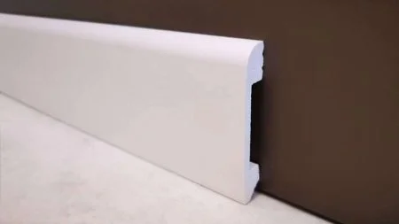 Плинтус Solid UHD 05/80 (80х13х2400 мм) в Новосибирске