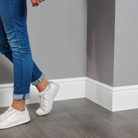 Плинтус NMC Wallstyl FL17 (170х18х2000 мм) в Новосибирске