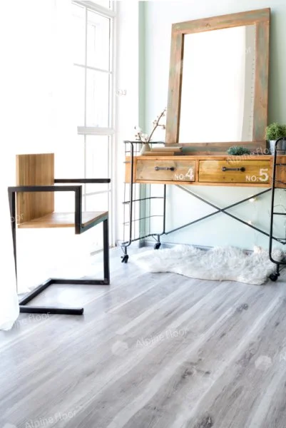 Кварц-виниловая плитка Alpine Floor Easy Line Дуб Полярный ЕСО 3-19 3 мм. 43 класс в Новосибирске