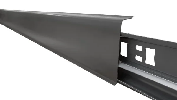 Плинтус пластиковый Arbiton INDO70 220 Чёрный матовый 2.5 м в Новосибирске