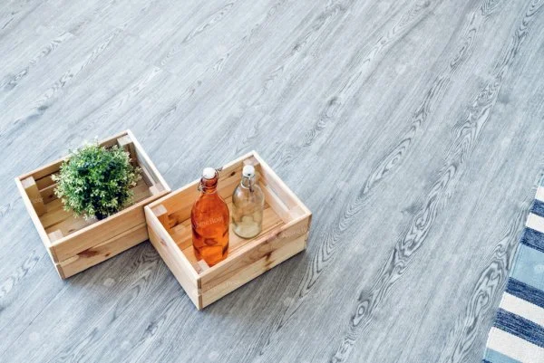 Каменно-полимерная плитка Alpine Floor Classic Ясень ECO 134-6, 4мм 43 класс в Новосибирске